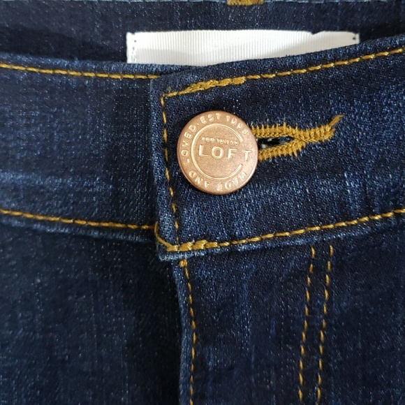 Ann Taylor Loft Boot Cut Jeans - Picture 3 of 6